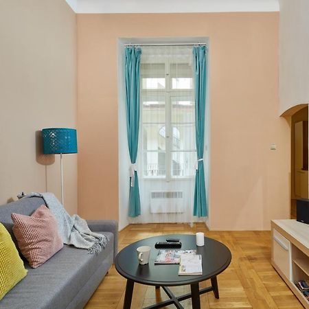 Appartement Prague Days - Cozy Flat In The Old Town Extérieur photo